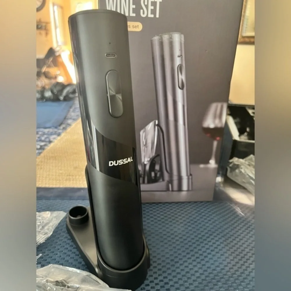 Dussal Black Electric Wine Opener Set